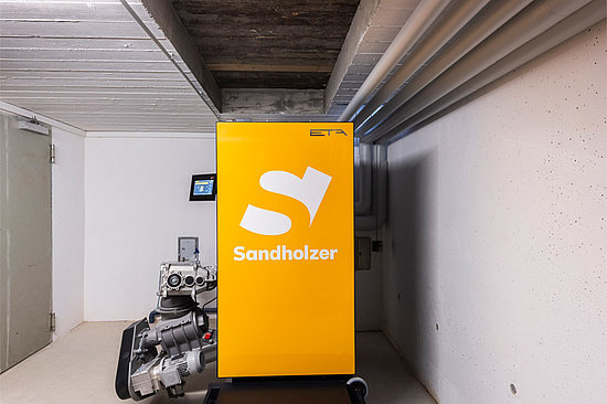 Hackgutkessel-Entnahmeschnecke Hackschnitzelkessel mit Entnahmeschnecke aus dem Lager